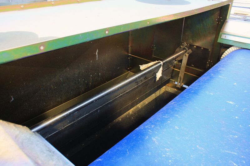 File:Eddy Current Separator Magnet and Splitter.jpg